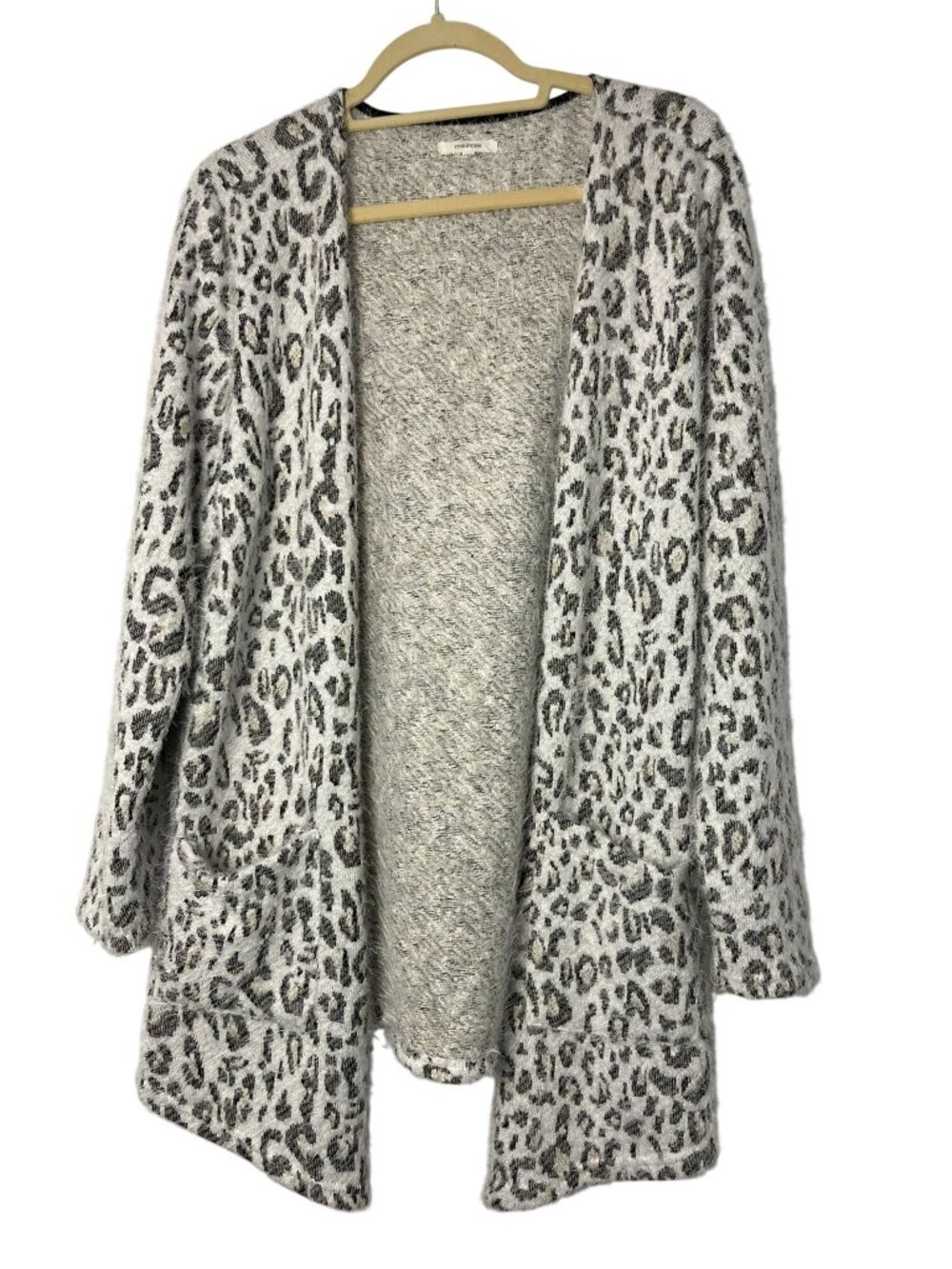 Maurices Womens XXL Fuzzy Open Front Cardigan Leopard Print Cozy Pockets Used